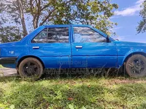 Nissan Sunny HB11 1988