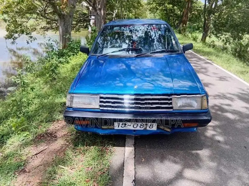 Nissan Sunny HB11 1988