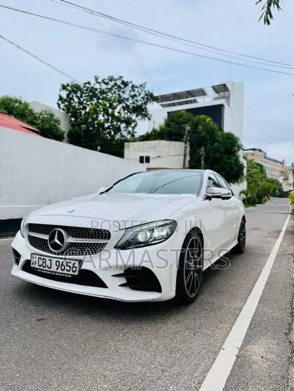 Mercedes Benz C200 AMG Premium Plus 2019