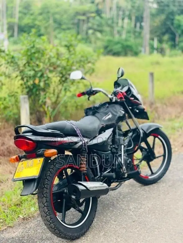 Bajaj Platina 125 2011