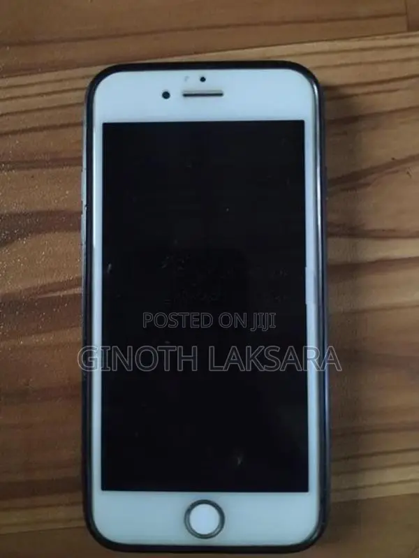 Apple iPhone 7 (Used)