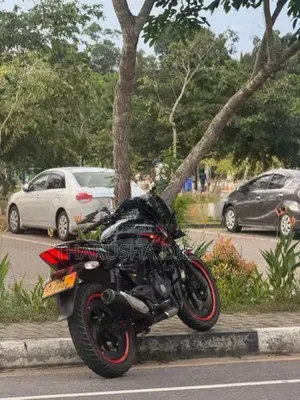 Bajaj Pulsar 180 2011