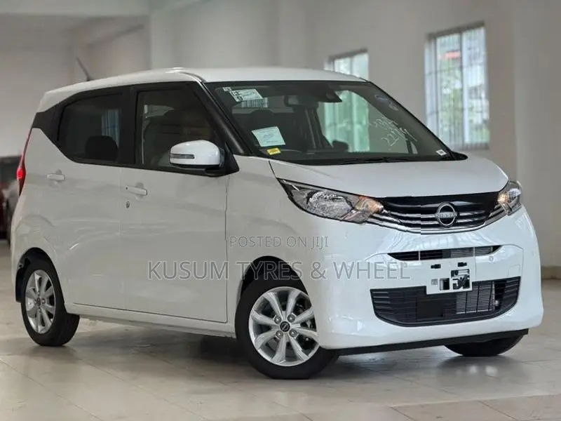 Nissan Dayz X Grade 4way Camera 2026