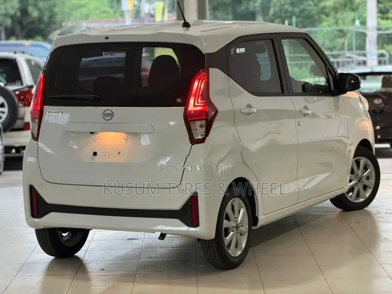 Nissan Dayz X Grade 4way Camera 2026