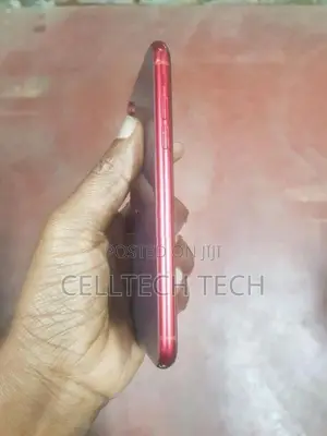 Apple iPhone XR (Used)