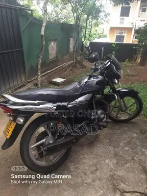 Bajaj Platina 2010