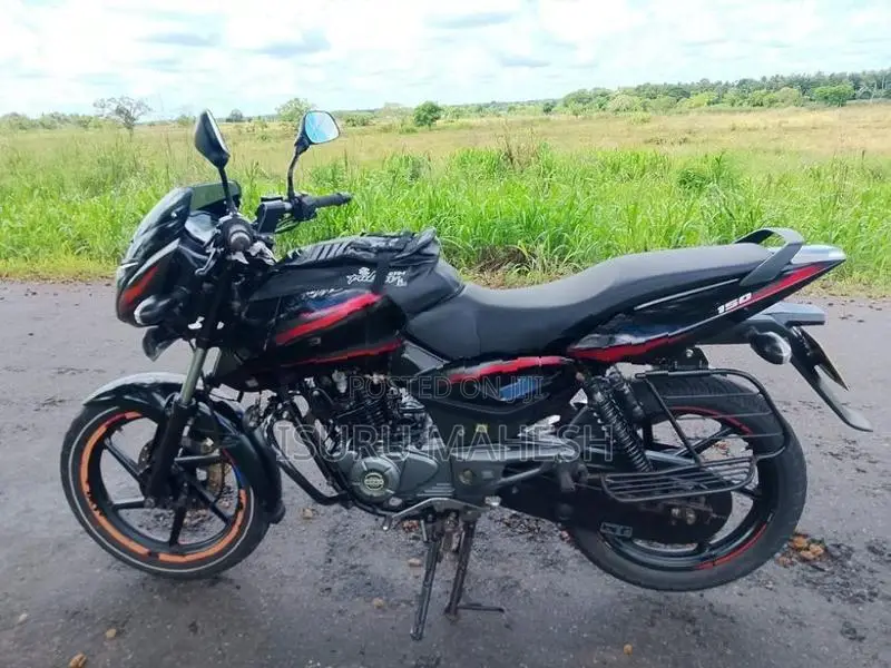 Bajaj Pulsar 150 2017