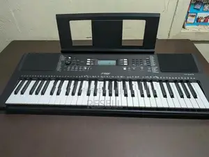 Yamaha PSR-E373