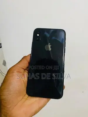 Apple iPhone XS (Used)