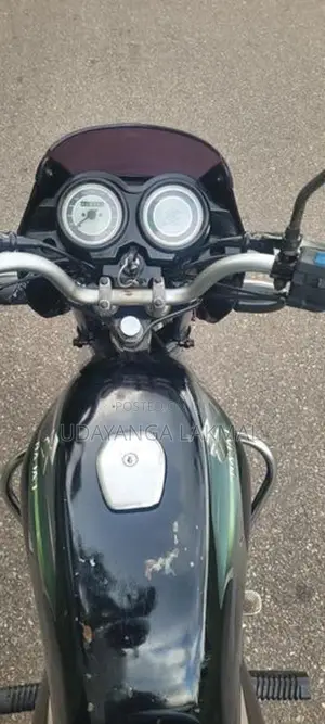 Bajaj Platina 100 2010