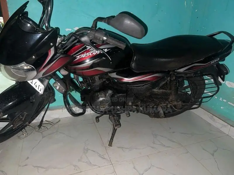 Bajaj Discover 2010