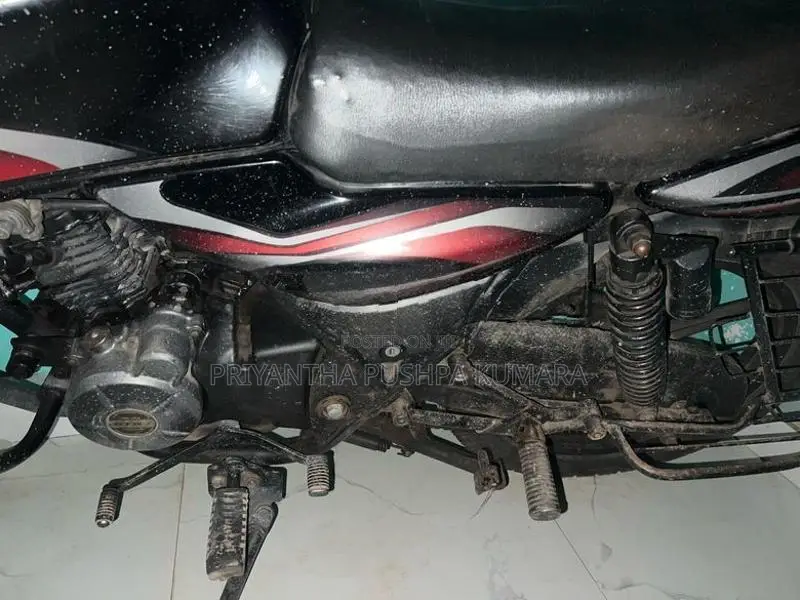 Bajaj Discover 2010