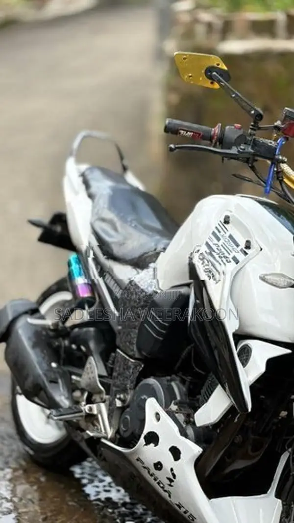 Yamaha FZ 2010