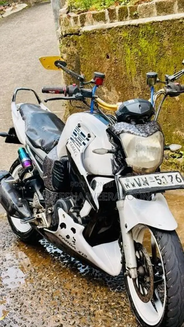 Yamaha FZ 2010