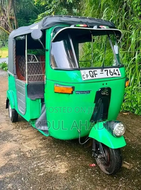 Bajaj RE 2006