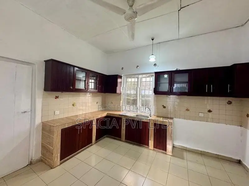 House For Sale In Waidya Road, Dehiwala