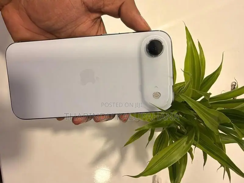 Apple iPhone 17 Air (Used)