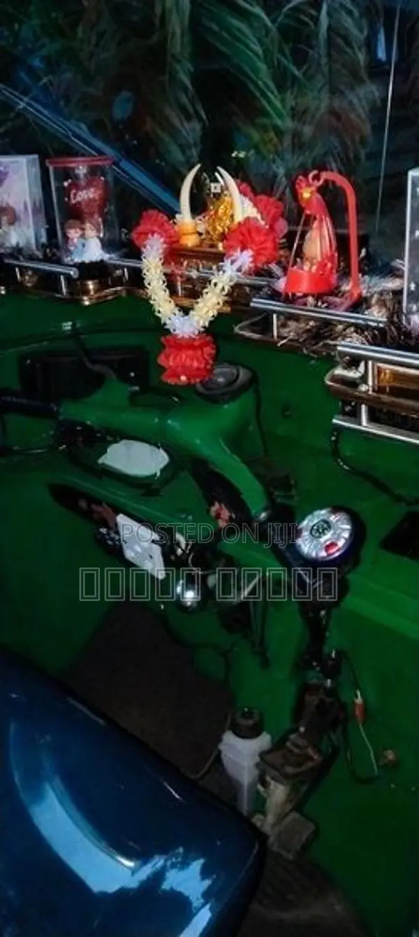 Bajaj RE QH_1127 2007