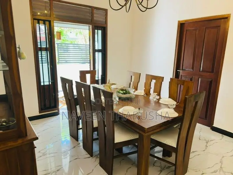 Luxury House For Sale Pallandeniya In Kurunegala