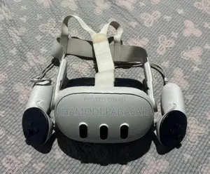 VR Meta Quest 3 With Controllers