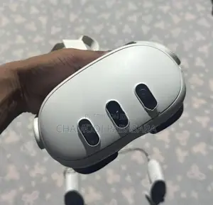 VR Meta Quest 3 With Controllers
