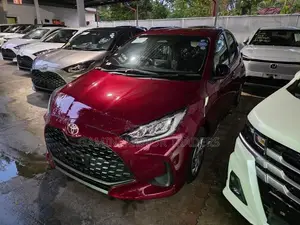 Toyota Yaris G BSM 360 LED 2026