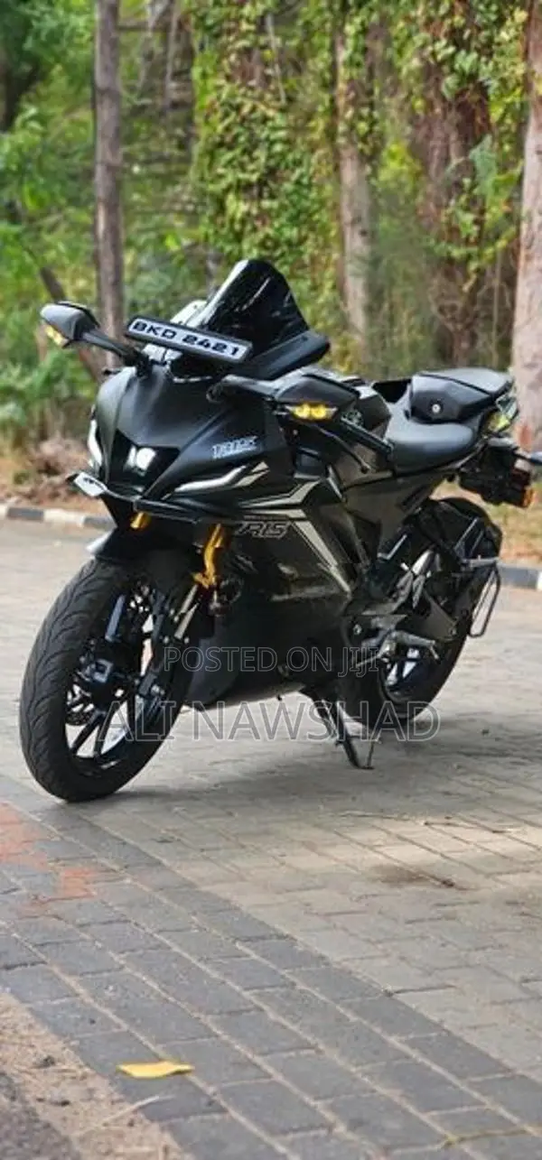Yamaha R15 V4 2025