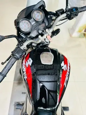 Bajaj Discover 2011