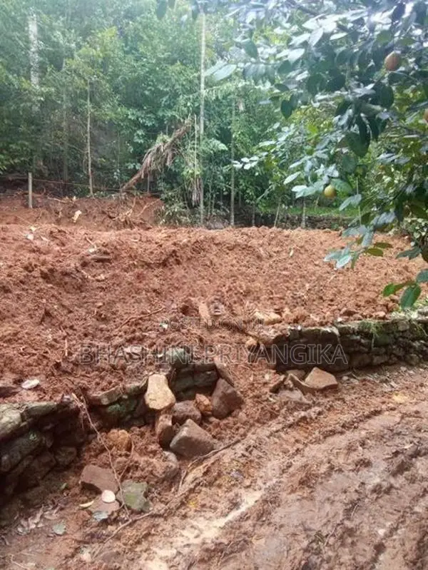 Land for Sale Kadugannawa