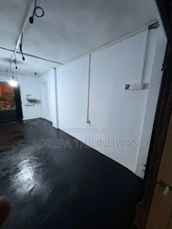 Commercial Space For Rent (Athurugiriya)