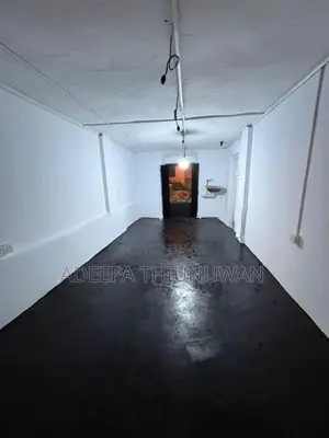 Commercial Space For Rent (Athurugiriya)