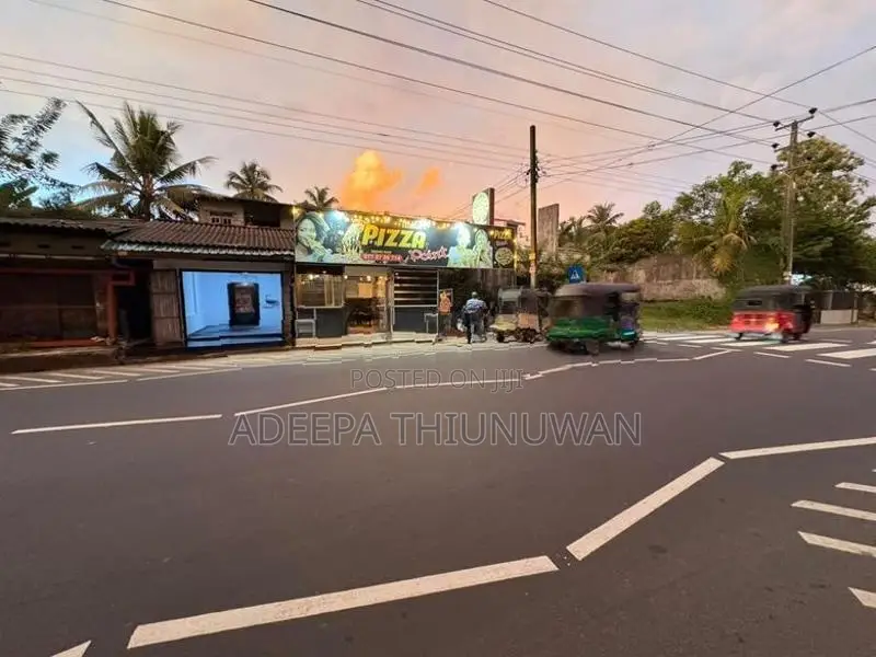 Commercial Space For Rent (Athurugiriya)