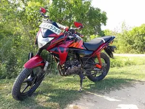 Honda Twister 2014