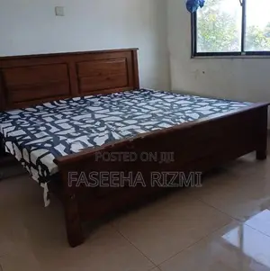Mahogany Wooden Bed