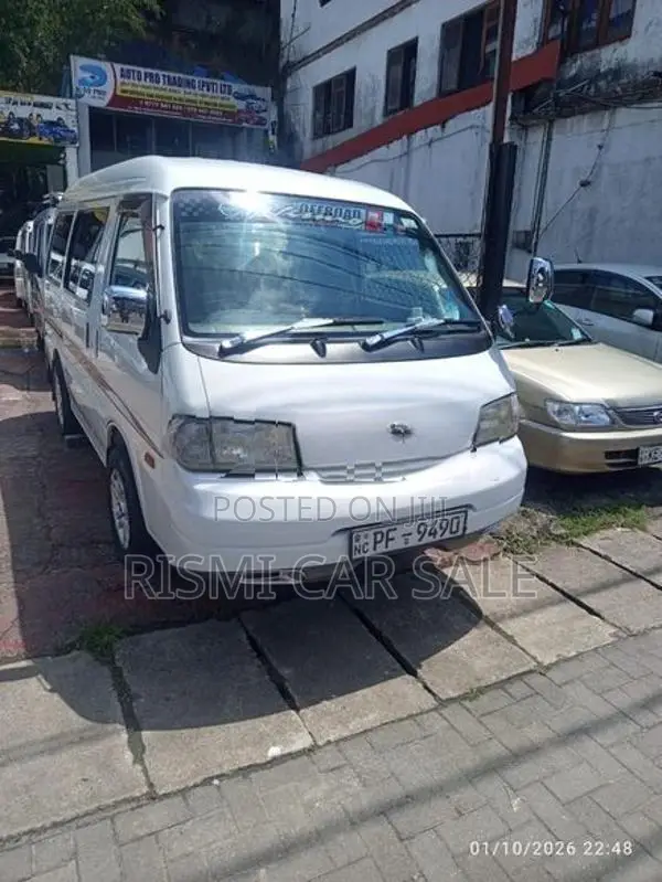 Nissan Vanette 2007