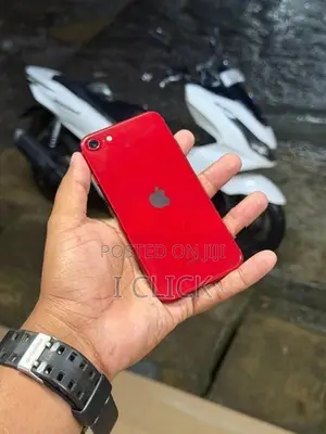 Apple iPhone SE 3 64GB (Used)