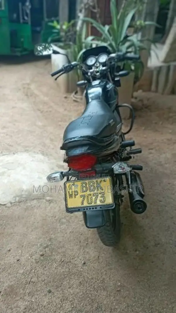 Bajaj Platina 100 2014