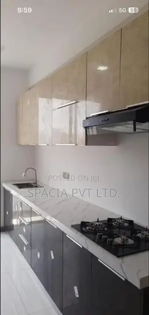 Apartment For Rent In Guildford Crescent, Colombo-07
