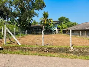 Land for Sale in Hokandara