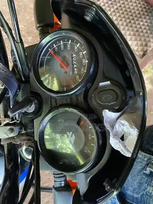 Bajaj CT100 2024