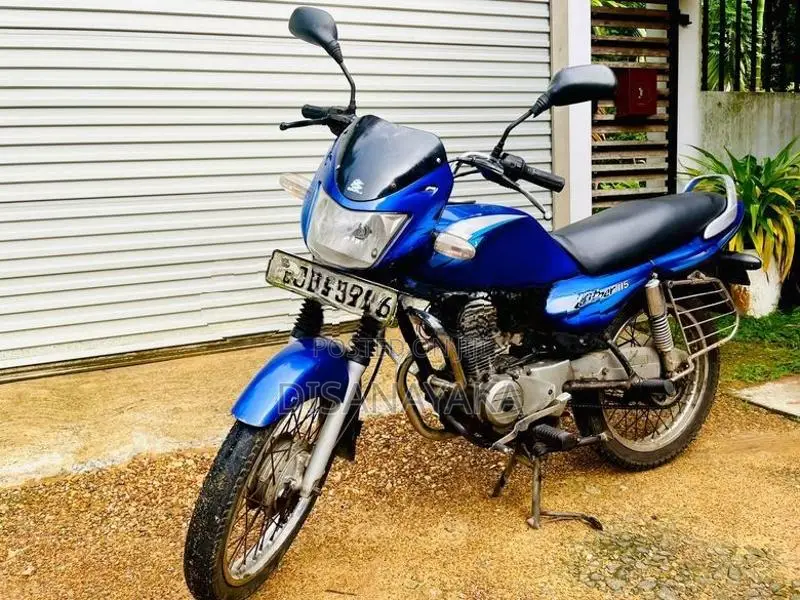 Bajaj Caliber 2004