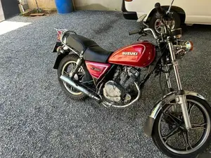 Suzuki GN 125 2015