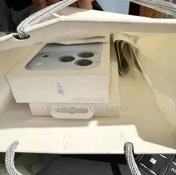 Apple iPhone 18 Pro 256GB Glacier (Brand New)