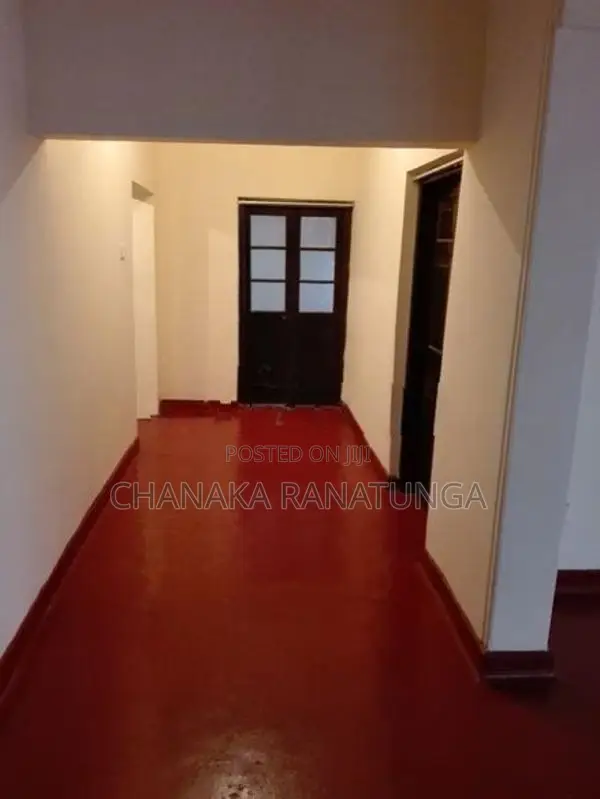 Spacious House With Garden For Rent In Kelaniya