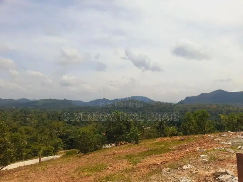 Land for Sale in Avissawella