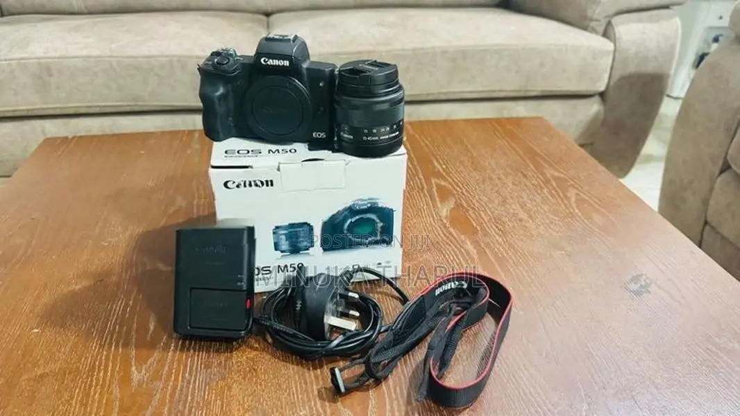 Canon E0S M50 Mark 1