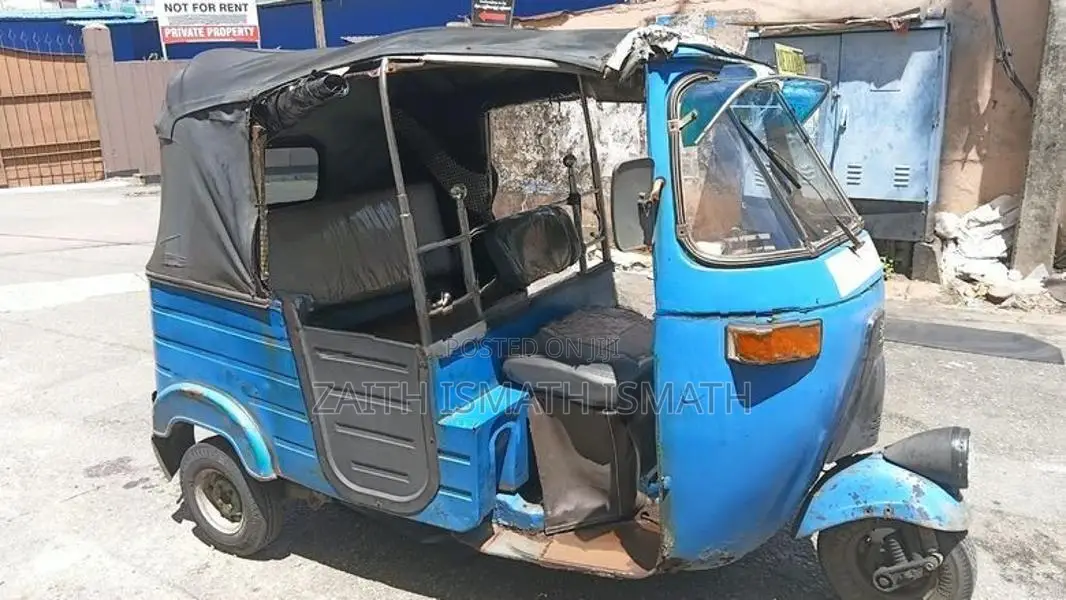 Bajaj RE Manual 1999