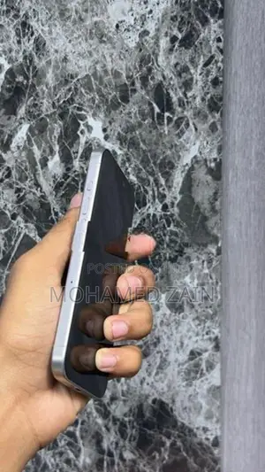 Apple iPhone 15 Pro (Used)
