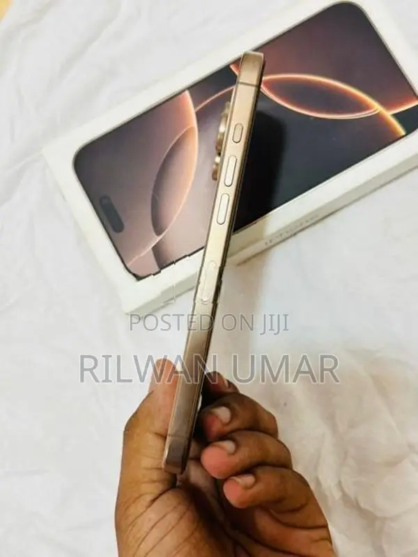 Apple iPhone 16 Pro Max (Used)