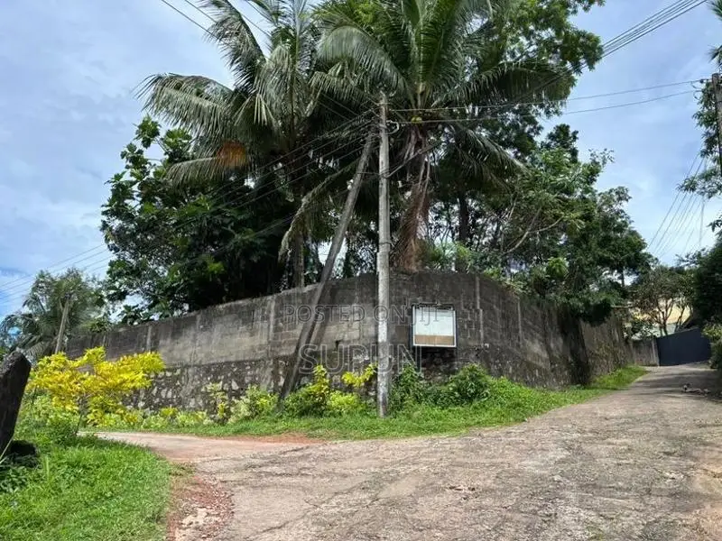 ගම්පහ, ඔරුතොටින් පදිංචියට කදිම බිම් කොටසක් විකිණීමට
